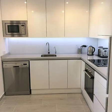1264: 3 Bed Townhouse In Monte Biarritz Paraiso Apartment