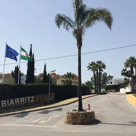 1264: 3 Bed Townhouse In Monte Biarritz Paraiso